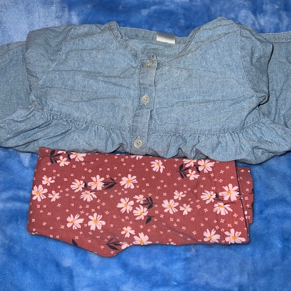 Carter’s 3t pant and shirt set.